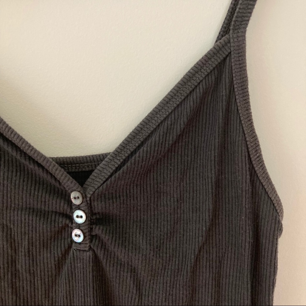 Ribbed button cami top